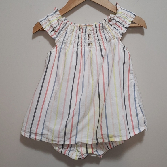 Tea Collection 6-9M smocked romper dress ¹ - Picture 2 of 6